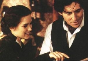 Actor gabriel byrne : 41