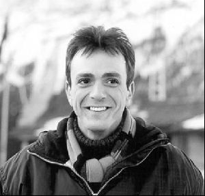 Actor hank azaria : 3