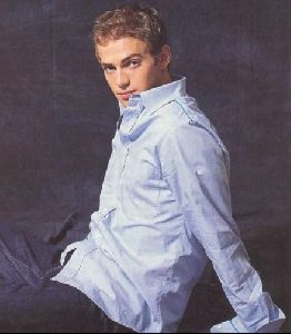 Actor hayden christensen : 17