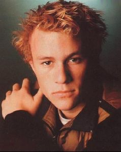 Actor heath ledger : 33