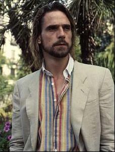 Actor jeremy irons : 32