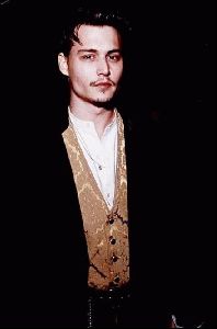 Actor johnny depp : 38