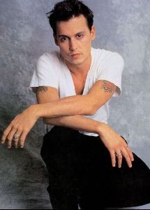 Actor johnny depp : 58