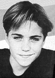 Actor jonathan brandis : 2