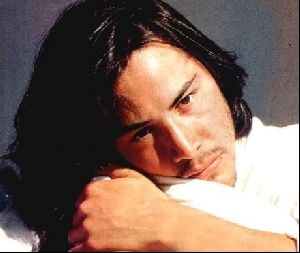 Actor keanu reeves : 72