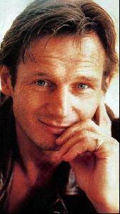 Actor liam neeson : 44