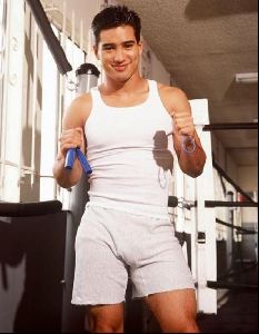 Actor mario lopez : 14