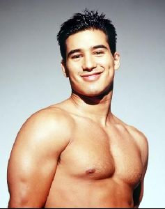 Actor mario lopez : 15