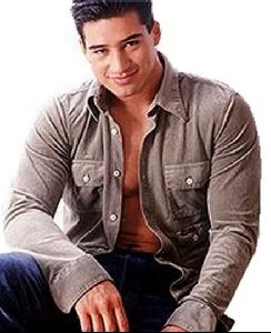 Actor mario lopez : 17