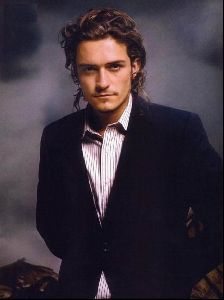 Actor orlando bloom : 34