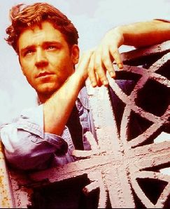 Actor russell crowe : 29