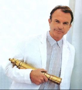 Actor sam neill : 19