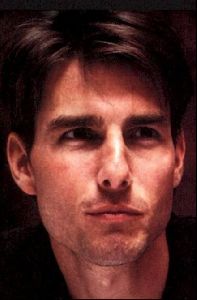 Actor tom cruise : 30