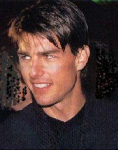 Actor tom cruise : 9