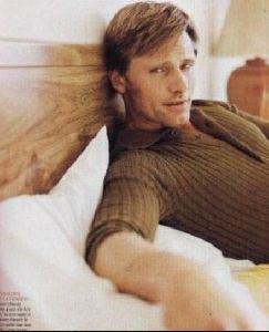 Actor viggo mortensen : 17