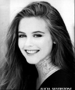 Actress alicia silverstone : 30