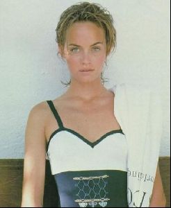 Actress amber valletta : 36