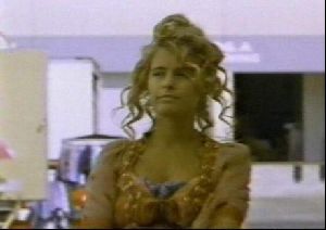 Actress ami dolenz : 9