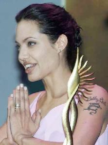 Actress angelina jolie : angelina jolie 25