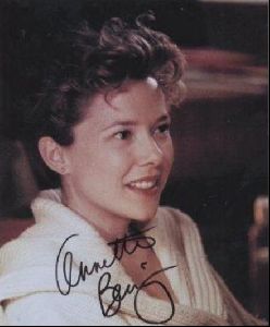 Actress annette bening : 3