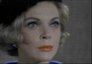 Actress barbara bain : 1