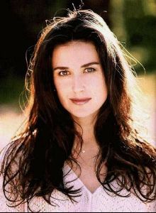 Actress demi moore : 72