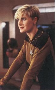 Actress denise crosby : 1