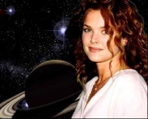 Actress dina meyer : 2