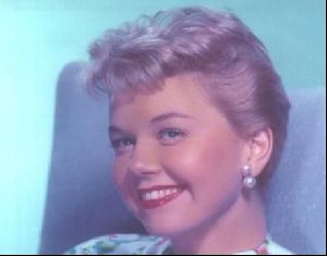 Actress doris day : 24