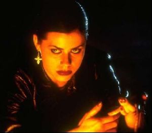 Actress fairuza balk : 28