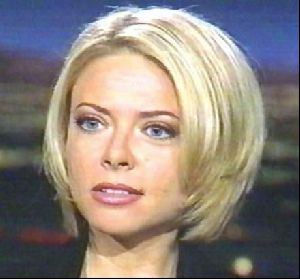 Actress faith ford : 8