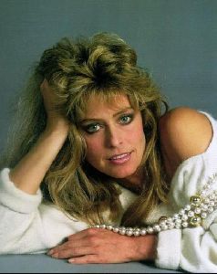 Actress farrah fawcett : 67