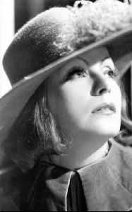 Actress greta garbo : 15