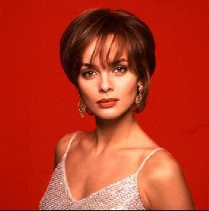 Actress izabella scorupco : 11