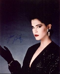 Actress jami gertz : 8