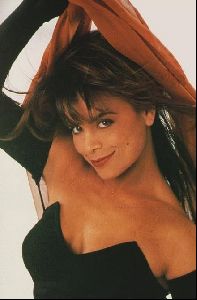 paula abdul : 5