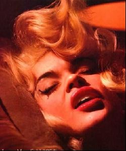 Actress jayne mansfield : 17