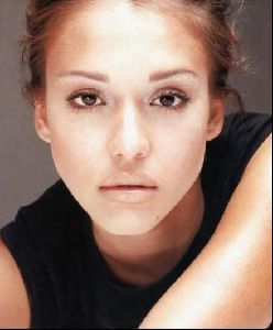 Actress jessica alba : 64