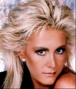 Actress joan van ark : 3