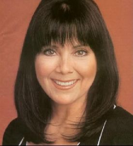 Actress joyce dewitt : 1