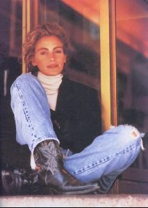 Actress julia roberts : 2