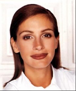 Actress julia roberts : 37