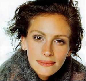 Actress julia roberts : 7