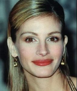 Actress julia roberts : julia roberts 35