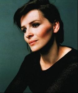 Actress juliette binoche : 34