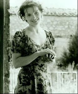 Actress juliette binoche : 43