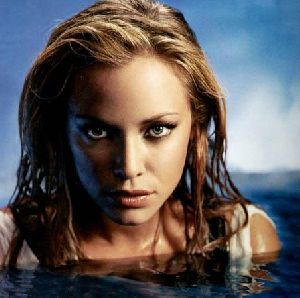 Actress kristanna loken : kl9