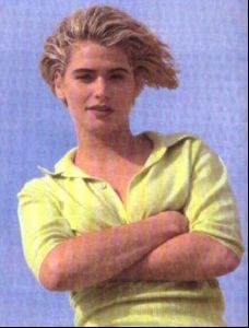 Actress kristy swanson : 7