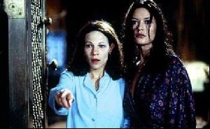 Actress lili taylor : 19