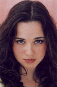 Actress linda cardellini : 19